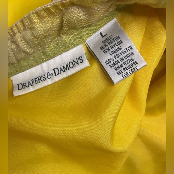 Art To Wear Colorful Floral Embroidered Shacket Glass Buttons Drapers & Damon - Picture 3 of 10